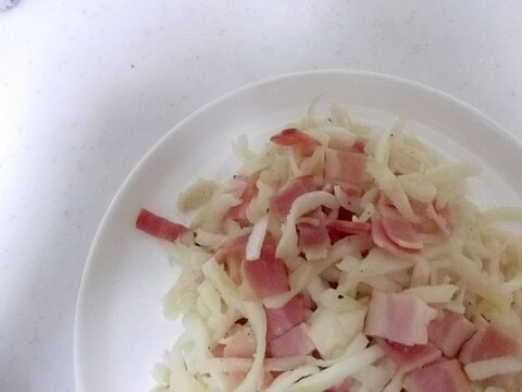 千切り大根とベーコンの焼き煮